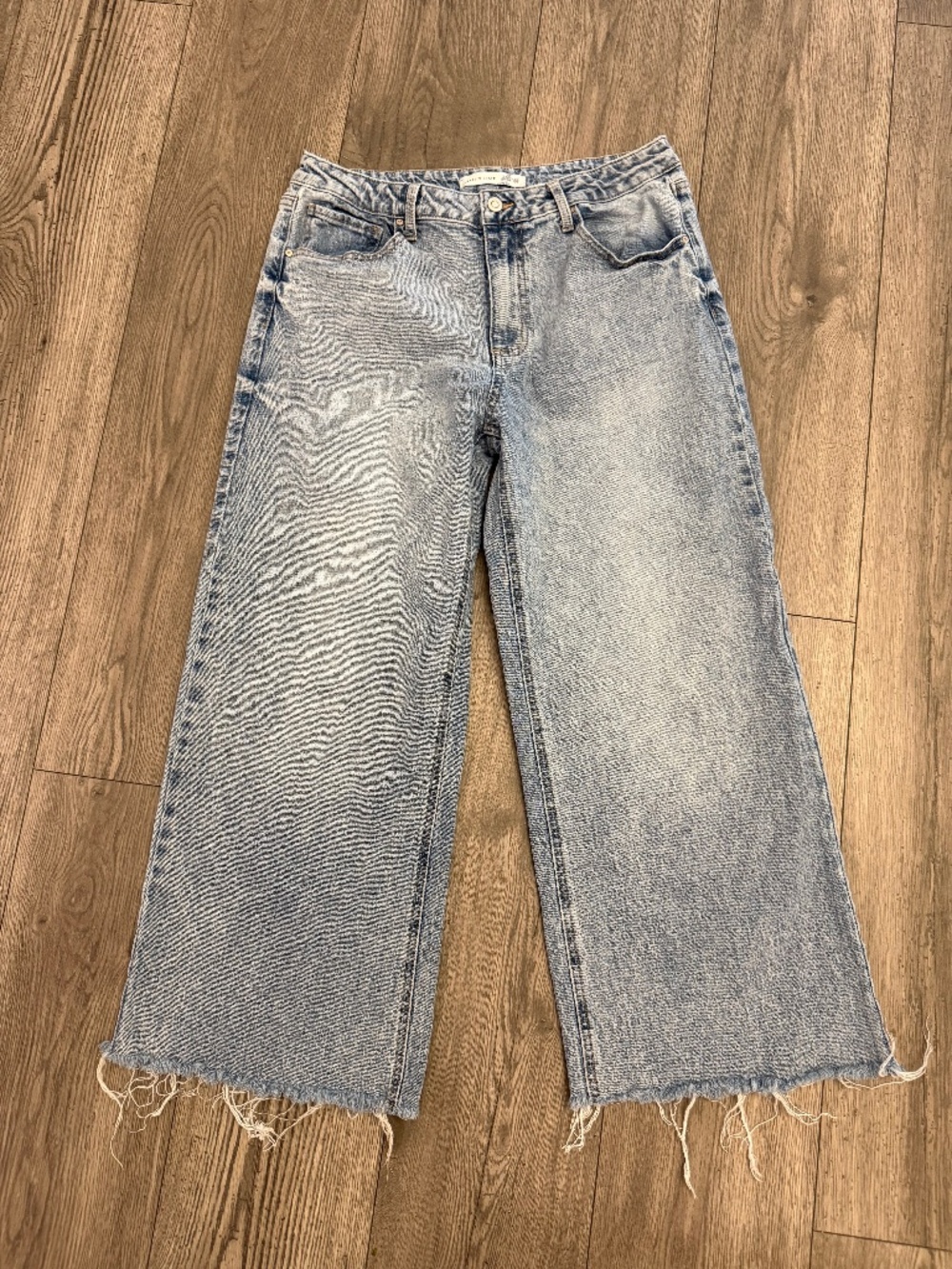 Altar'd State Light Wash Raw Hem Wide Leg Women's 30 Denim Pant Jeans